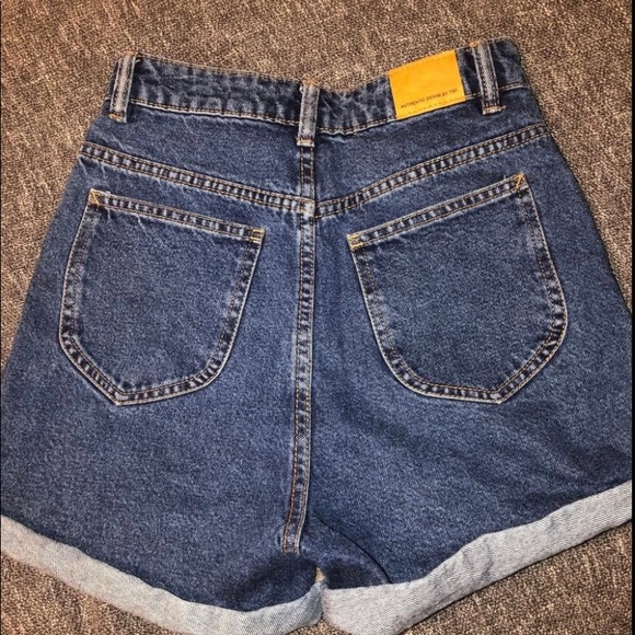 Zara High Waisted Jean shorts - Picture 2 of 3